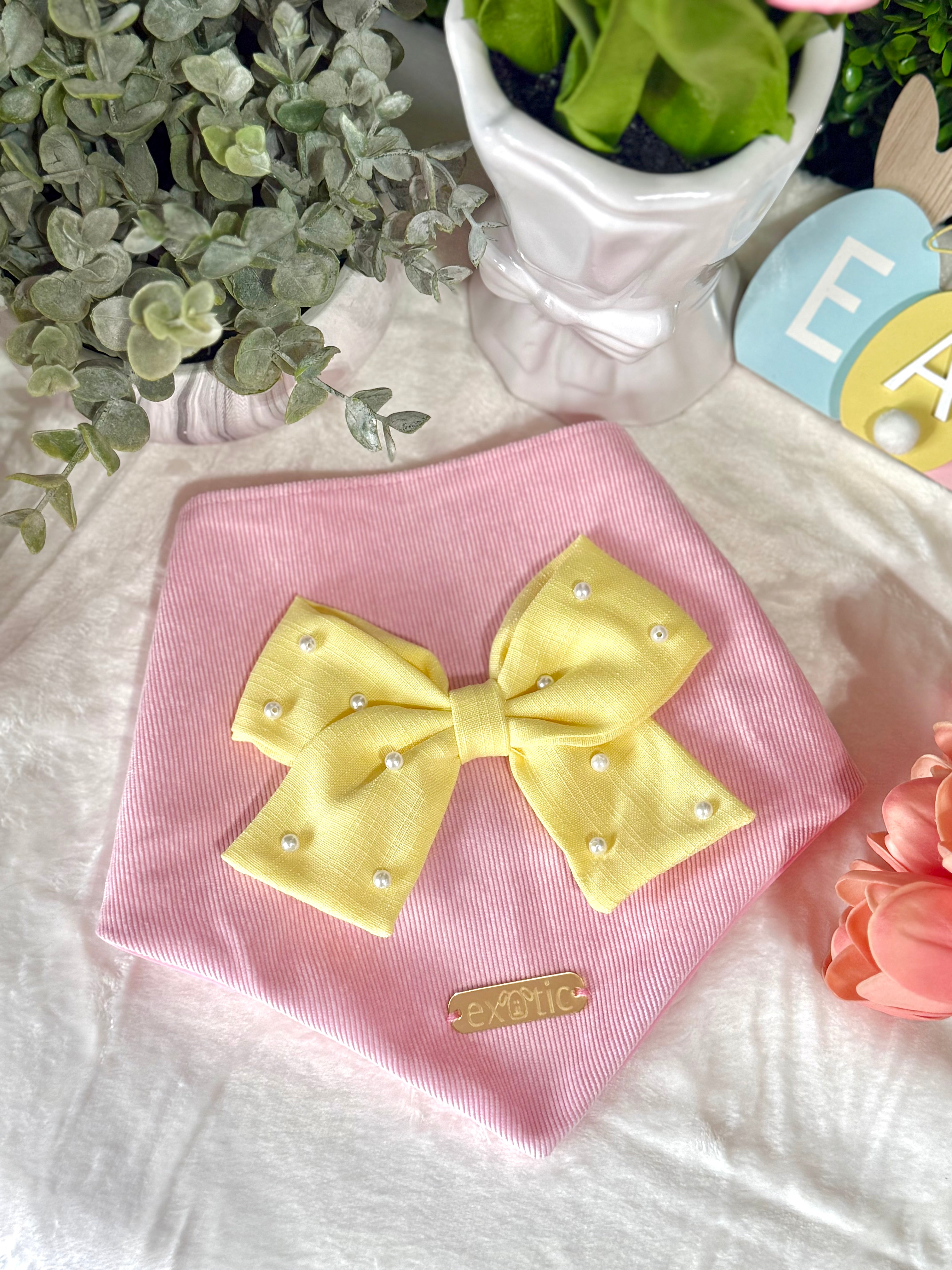 <p><em>Blush Pearl </em></p>