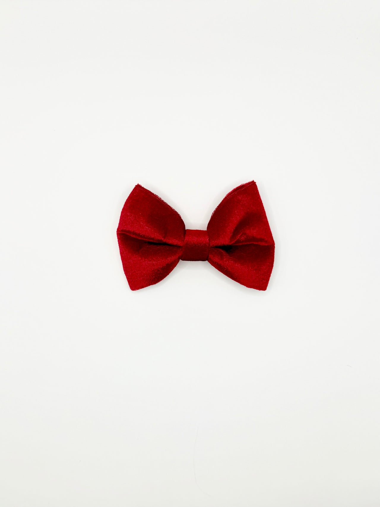 Ruby Red Velvet - Regular Bowtie