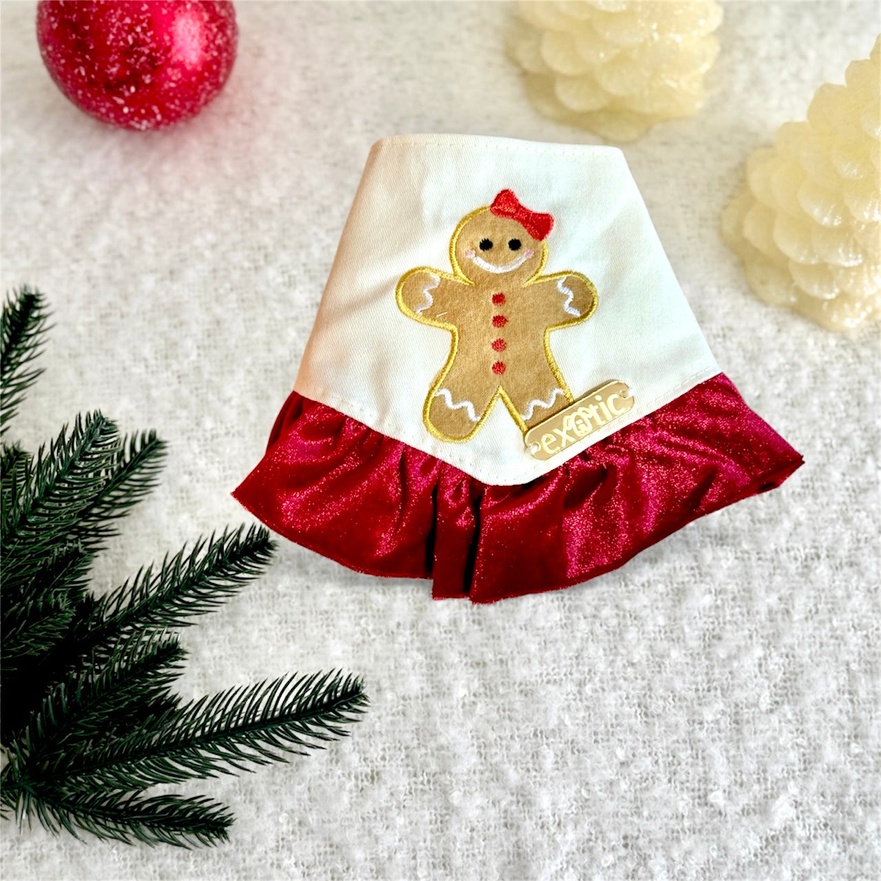 Merry Ginger Bandana with Ruffle