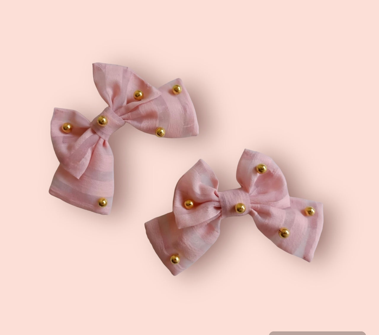 Lily Bow